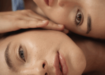 The No Makeup First Date: Why Women Are Showing Up as Themselves